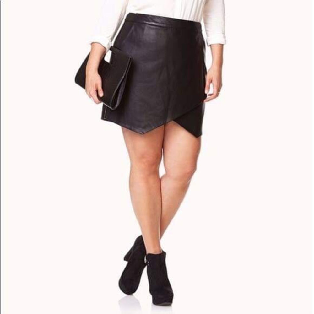 Forever 21 Plus Size Faux Leather Skirt